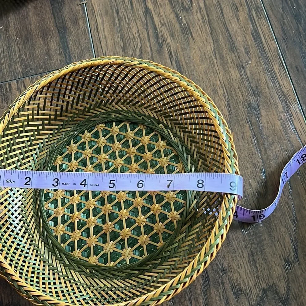 Vintage Cross hatch Wicker/Rattan 3 Set Nesting Baskets beautiful EUC tan green